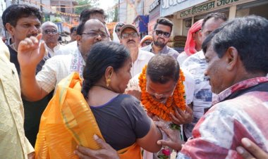 कांग्रेस प्रत्याशी राजेंद्र साहू ने जमा किया नामांकन का दूसरा सेट, दुर्ग शहर का भ्रमण कर वोट की अपील की 