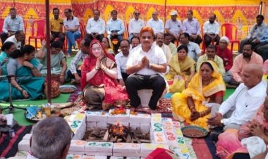 "चैत्र नवरात्रि में परमेश्वरी मंदिर में उत्कृष्ट योगदान देनेवाले 100 कार्यकर्ताओं, सेवादारों एवं दानदाताओं का हुआ सम्मान "