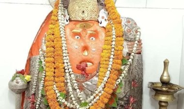 आमदी के  श्री संकटमोचन हनुमान मंदिर में जन्मोत्सव धूमधाम से मनाया गया