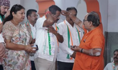 भिलाई इस्पात संयंत्र की बदहाली के लिए जिम्मेदार मौजूदा सांसद विजय बघेल है जो कभी सुध नहीं ली...