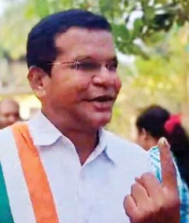 मोहन मरकाम ने किया मतदान