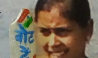 चांवल के छोटे से दाने पर पेन्टिंग बनाकर वोट देने की अपील