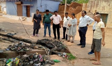 उल्टी&दस्त प्रभावित गांव बोड़ेगांव में स्थिति नियंत्रण पर