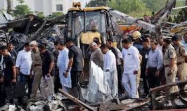 आग लगने का मामला: राजकोट गेम जोन के छह साझेदारों के खिलाफ प्राथमिकी दर्ज, दो गिरफ्तार