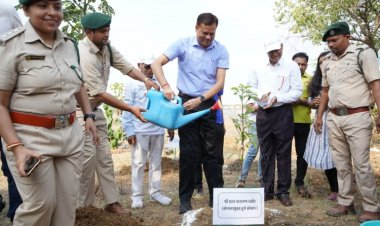 विश्व पर्यावरण दिवस पर दुर्ग वन मंडल का जिला स्तरीय रैली एवं पौधारोपण..