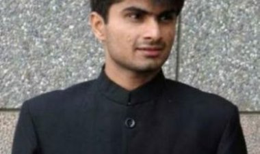 यूपी कैडर के आईएएस सुहास एलवाई बने दुनिया के नंबर एक पैरा शटलर