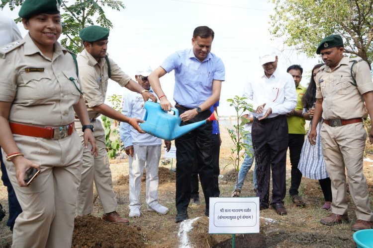 विश्व पर्यावरण दिवस पर दुर्ग वन मंडल का जिला स्तरीय रैली एवं पौधारोपण..