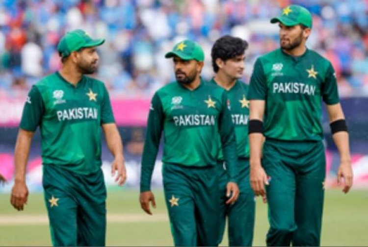 टी 20 विश्व कप से बाहर होने के बाद लंदन में छुट्टी मनाएंगे बाबर सहित छह खिलाड़ी : रिपोर्ट