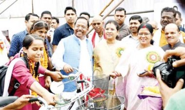 बच्चों के भविष्य निर्माण में अभिभावकों की भूमिका महत्वपूर्ण-रामविचार