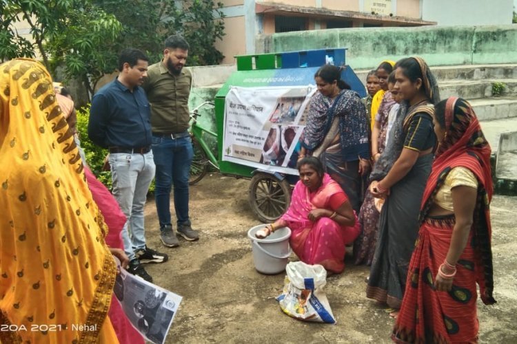 ग्राम पंचायतों में चलाया जा रहा है बीज उपचार पखवाड़ा