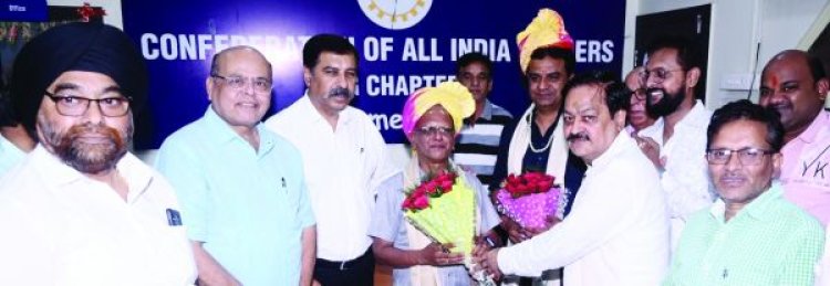 छत्तीसगढ़ सराफा एसो. के नवनिर्वाचित अध्यक्ष, महासचिव और कोषाध्यक्ष का कैट द्वारा सम्मान