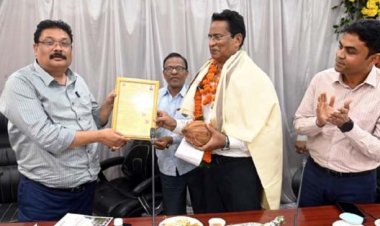 42 वर्ष सेवा अवधि पूर्ण कर रियाज भाई हुए सेवानिवृत्त