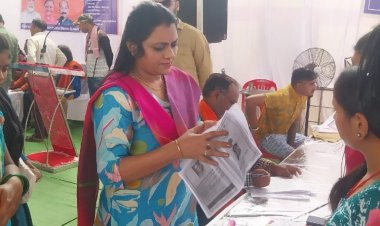 43162 रूपए की वसूली, शिविर में जाति प्रमाण पत्र बनाने आए आवेदन का हुआ निवारण