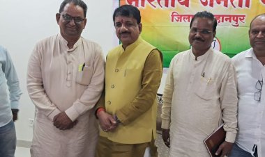 भोपाल सांसद आलोक शर्मा ने सदस्यता अभियान पर की चर्चा:बोले- पूरी निष्ठा व लगन से पूरा करें लक्ष्य