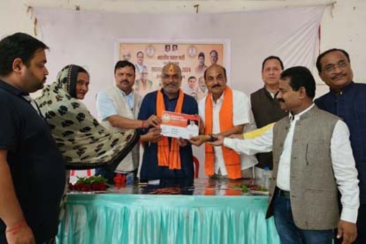 अहिवारा मंडल सदस्यताअभियान के शुभारंभ पर सम्मिलित हुए विधायक ललित चंद्राकर