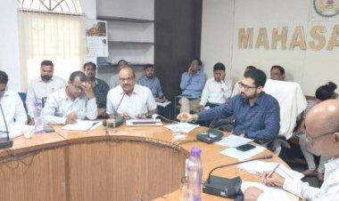 असाक्षरों के लिए संचालित उल्लास कार्यक्रम की समीक्षा