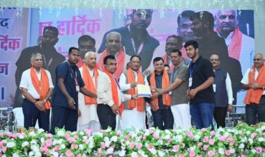 लघु उद्योग भारती सूक्ष्म एवं लघु उद्योगों के हित में काम करने वाला एक विशाल संगठन है& मुख्यमंत्री श्री साय