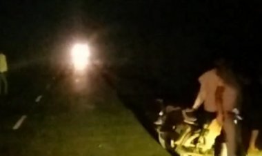 ट्रक ने बाइक को मारी टक्कर, दो की मौत:सागर में ​​​​​​​गढ़ाकोटा बायपास पर हादसा, घेराबंदी कर पुलिस ने ट्रक को पकड़ा
