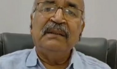 रीवा में भूख हड़ताल पर पूर्व मुख्य चिकित्सा अधिकारी:बीमा राशि ना मिलने से नाराज; बोले-जारी रहेगा विरोध