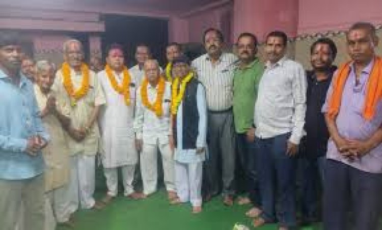 कसेर समाज को अल्पसंख्यक पिछड़ा वर्ग प्रकोष्ठ में शामिल करने राज्यपाल को सौंपा ज्ञापन