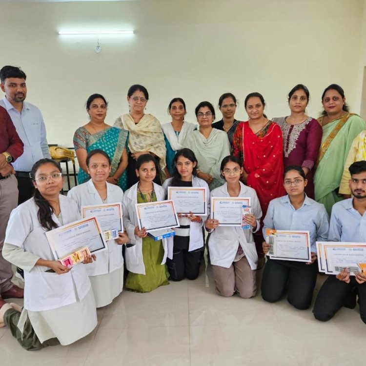मानसरोवर ग्लोबल विश्वविद्यालय भोपाल में रंगोली प्रतियोगिता:नंदिनी और ट्विंकल प्रथम, अनामिका राजूपत और रानी द्वितीय, प्राची शर्मा व विकास साहू विजेता