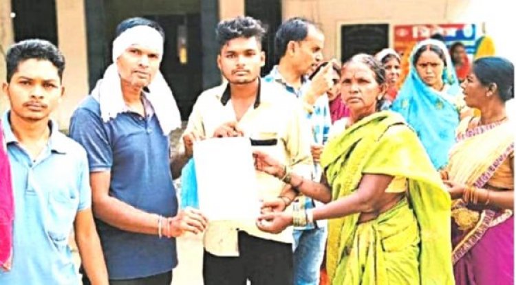 पोस्ट मास्टर पर 50 लाख से अधिक गबन का आरोप