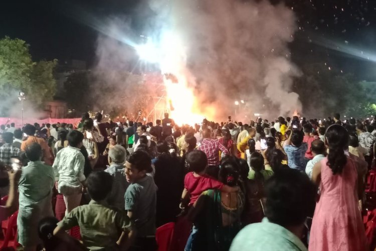 पदमनाभपुर में खुद जल गया अहंकारी रावण 