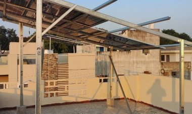 जिले में सौर ऊर्जा का रुझान बढ़ा:91 घरों में लगे सोलर रूफ टॉप, कलेक्टर ने कहा- सरकारी दफ्तरों में भी लगाएंगे