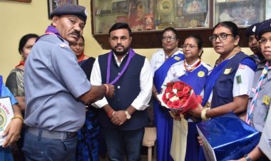 7 नवम्बर को भारत स्काउट्स एवं गाइड्स के स्थापना दिवस पर नव नियुक्त जिला मुख्य आयुक्त जीत यादव से की भेट ..