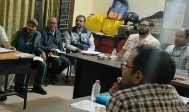 आजीविका मिशन और मध्यांचल बैंक की समन्वय बैठक:सीसीएल वितरण में आ रही समस्याओं पर हुई चर्चा, महिलाओं को रोजगार के लिए मिलेंगे लोन