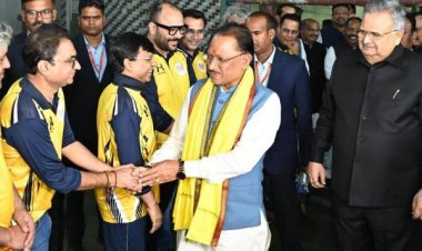 मुख्यमंत्री ने किया मीडिया क्रिकेट लीग का शुभारंभ