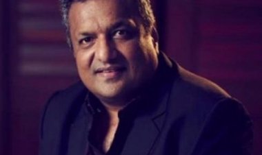 फिल्म इंडस्ट्री अब दो ओटीटी प्लेटफॉर्मों की दया पर : निर्देशक संजय गुप्ता