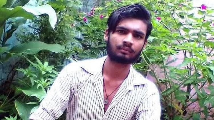 Durg Murder: नहर किनारे शराब पार्टी और दोस्तों के बीच विवाद, फिर युवक के सिर पर पत्थर से वार कर हत्या