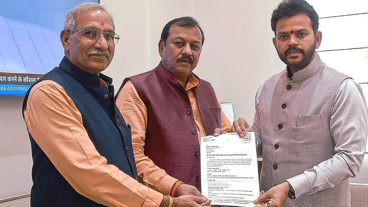 नंदिनी एयरपोर्ट पर शुरू होगी उड़ान?: सांसद विजय बघेल ने उड्डयन मंत्री राम मोहन नायडू से की मुलाकात, की ये मांग