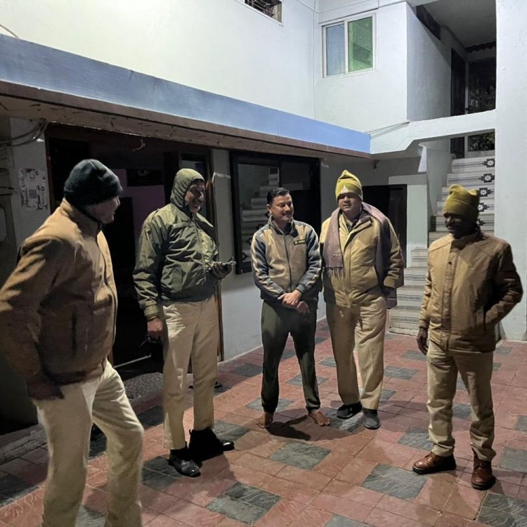 सीहोर में कॉम्बिंग गस्त- 110 वारंटियों को किया गिरफ्तार:178 चिह्नित अपराधियों को चेक भी किया; 200 से अधिक की पुलिस टीम ने संभाला मोर्चा