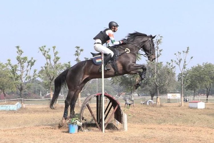 राज्य घुड़सवारी अकादमी के राजू सिंह का शानदार प्रदर्शन