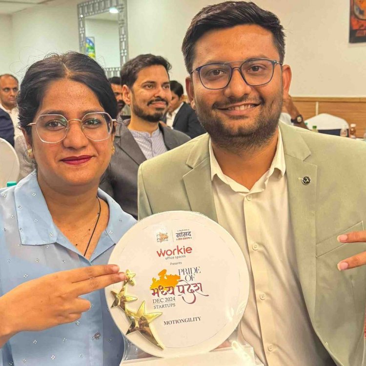 विमानन मंत्री ने किया इंदौर के स्टार्टअप का सम्मान:स्टार्टअप इकोसिस्टम को बढ़ावा देने के लिए हिमांशु और कोमल चतुर्वेदी को नवाजा