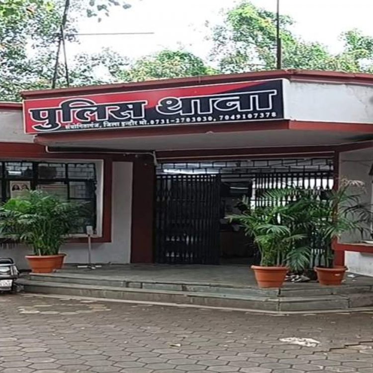 इंदौर में आधा किलो चरस के साथ पकड़ाया तस्कर:एरोड्रम में भी पेडलर से मिली ब्राउन शुगर