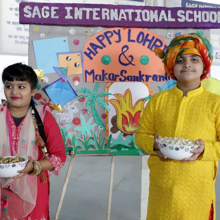 सेज स्कूल अयोध्या नगर में धूमधाम से मनाया लोहड़ी:ढोल-नगाड़ों की थाप पर थिरके बच्चे, भांगड़ा और गिद्दा से बढ़ा उत्साह