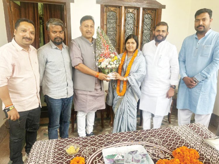 नवनिर्वाचित जिपं सदस्य और कांग्रेस पदाधिकारी राधा रवि ने किया भाजपा प्रवेश