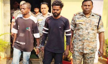 चाकू से हमला करने वाले आरोपियों को पुलिस ने निकाला जुलूस