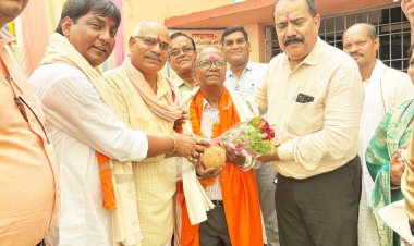 राष्ट्र निर्माण में शिक्षकों की अग्रणी भूमिका-योगेश्वर राजू सिन्हा