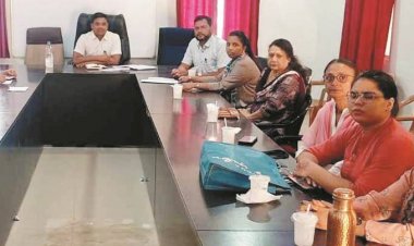 कुत्तों की संख्या कम करने नसबंदी करने आदेश