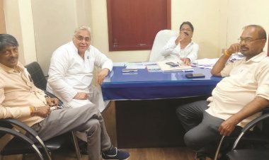 जलसंकट शुरू, अरुण वोरा पहुँचे जलघर, ठोस समाधान की माँग की