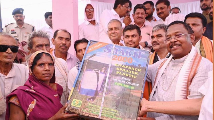 रायपुर : कृषि मंत्री श्री रामविचार नेताम विकसित कृषि संकल्प अभियान में हुए शामिल