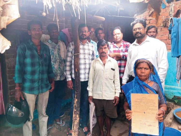 निजी जमीन पर जबरन बनाए मठ को हटाया तो पुलिस ने भेज दिया जेल