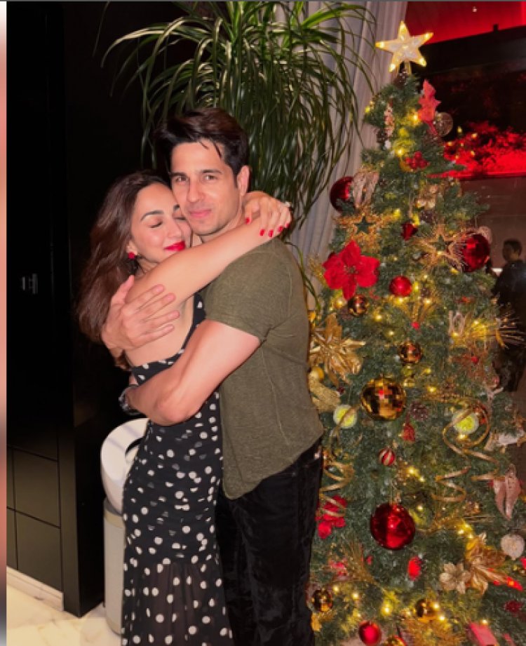 'बेबी गर्ल आई है!' सिद्धार्थ-कियारा ने शेयर की खुशखबरी, सेलेब्स ने किया 'पैरेंटहुड' की दुनिया में स्वागत