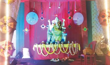 पूर्वी तट रेल्वे बचेली के रेल्वे इंस्टिट्यूट में पहली बार विराजे गणपति