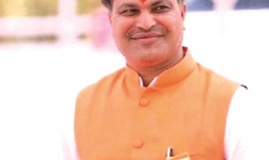 कांग्रेसियों का घडिय़ाल आंसू का घड़ा फूट चुका है - यादव