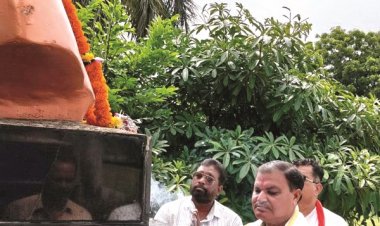 मिश्र की मनाई गई 127वीं जयंती